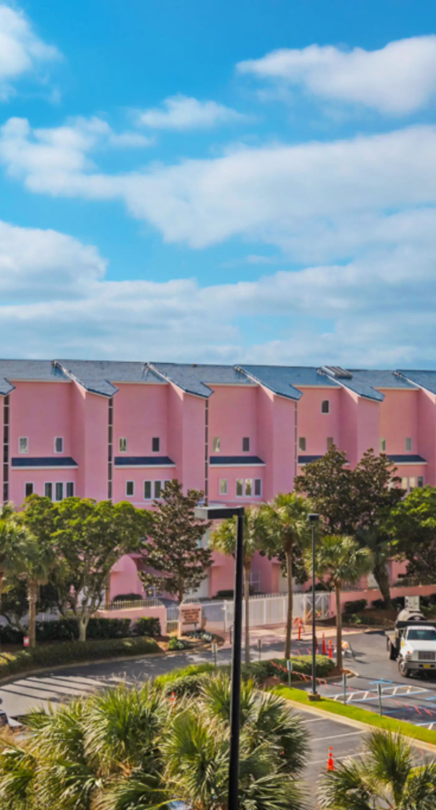 TOPS'L Racquet Club & Fitness Center